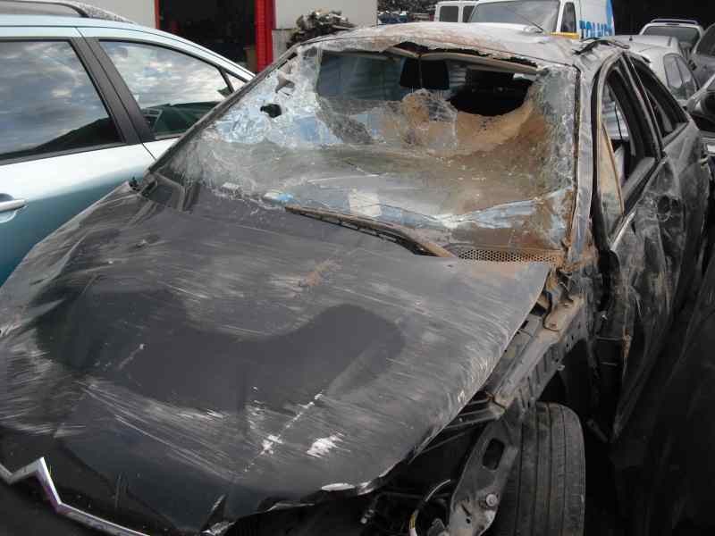 citroen c4 berlina del año 2006