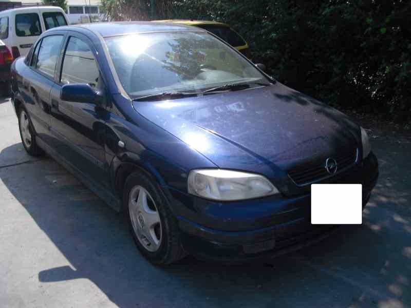 opel astra g berlina del año 1999