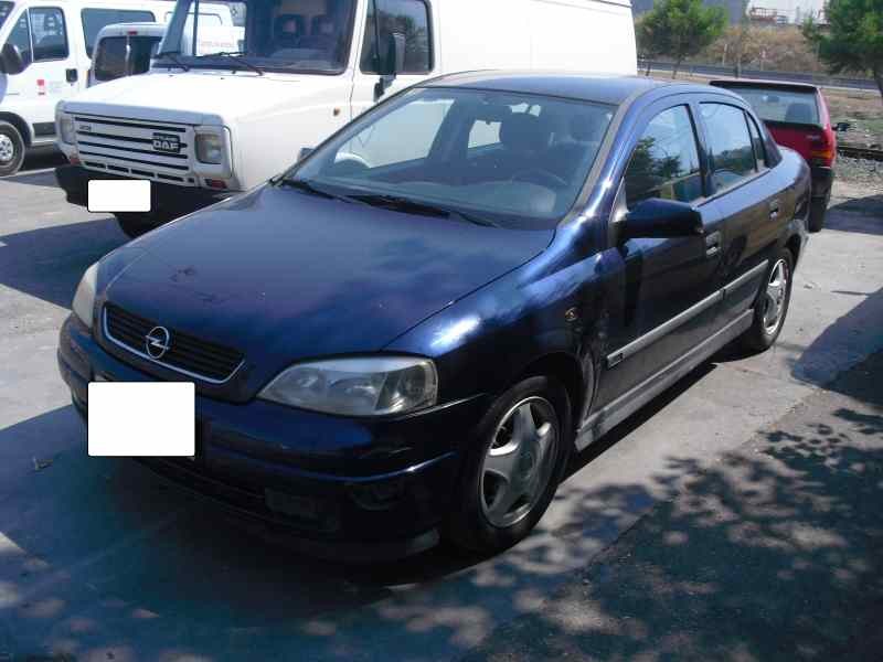 opel astra g berlina del año 1999