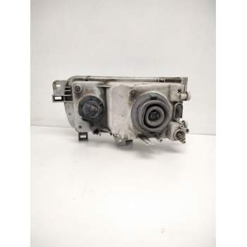 Recambio de faro derecho para nissan serena (c23) 2.0 d (kvjc23) referencia OEM IAM 260109C108 NISSAN 67626060