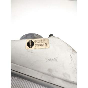 Recambio de faro derecho para nissan serena (c23) 2.0 d (kvjc23) referencia OEM IAM 260109C108 NISSAN 67626060