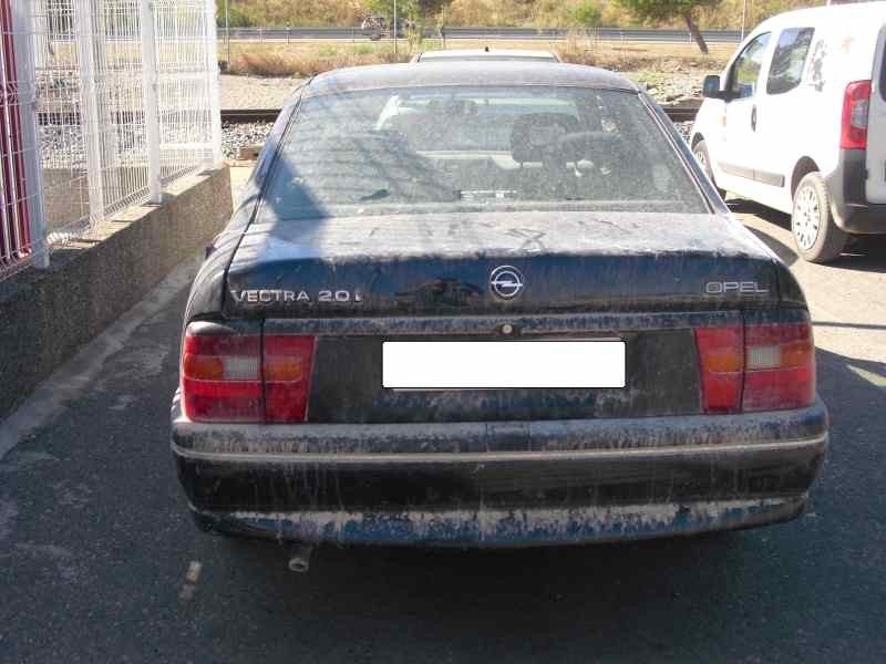 opel vectra a del año 1992