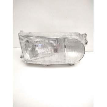 Recambio de faro derecho para nissan serena (c23) 2.0 d (kvjc23) referencia OEM IAM 260109C108 NISSAN 67626060