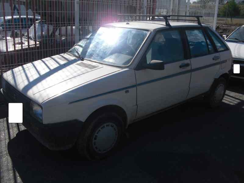 seat ibiza del año 1988