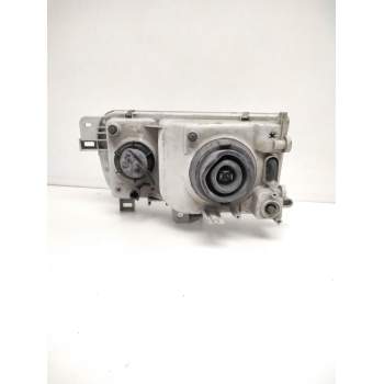 Recambio de faro derecho para nissan serena (c23) 2.0 d (kvjc23) referencia OEM IAM 260109C108 NISSAN 67626060