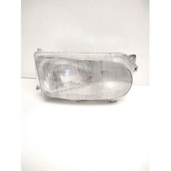 Recambio de faro derecho para nissan serena (c23) 2.0 d (kvjc23) referencia OEM IAM 260109C108 NISSAN 67626060