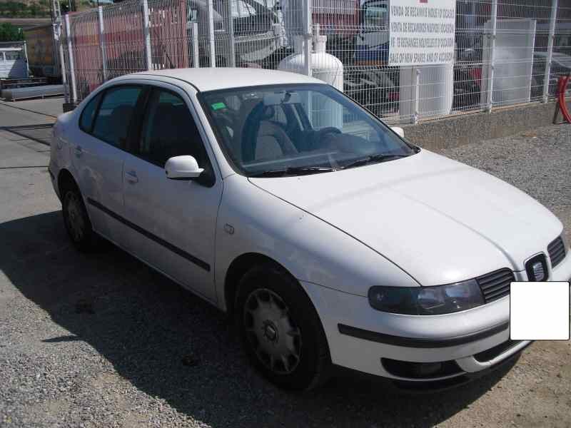 seat toledo (1m2) del año 2000