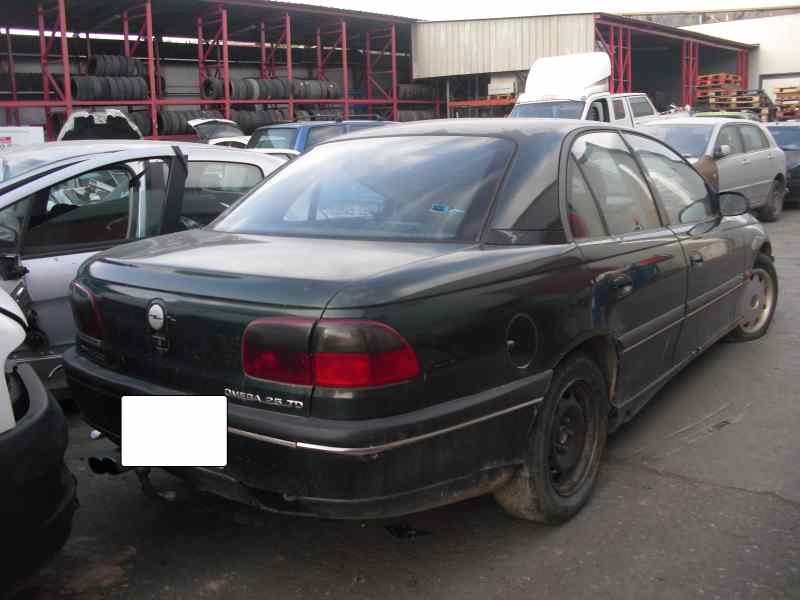 opel omega b del año 1995