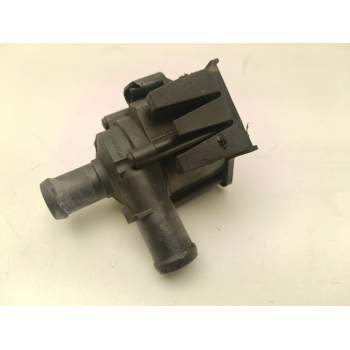 Recambio de bomba agua electrica para audi a4 b8 (8k2) 2.0 tdi referencia OEM IAM 8K0819147A  
