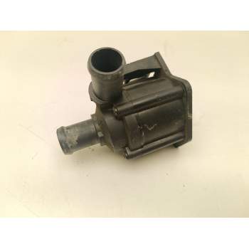 Recambio de bomba agua electrica para audi a4 b8 (8k2) 2.0 tdi referencia OEM IAM 8K0819147A  