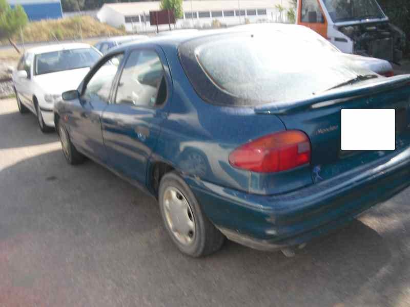 ford mondeo berlina/familiar (fd) del año 1994