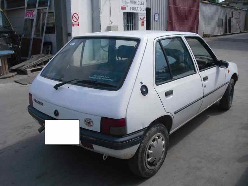 peugeot 205 berlina del año 1997