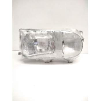Recambio de faro derecho para nissan serena (c23) 2.0 d (kvjc23) referencia OEM IAM 260609C108 NISSAN 67626060