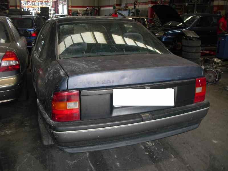 opel vectra a del año 1993