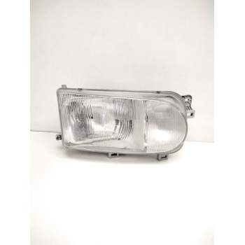 FARO DERECHO 260609C108 NISSAN 67626060
