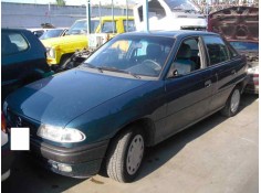 opel astra f berlina del año 1995