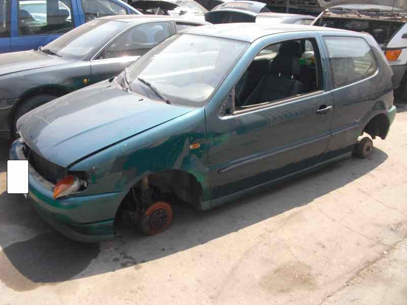 volkswagen polo berlina (6n1) del año 1996