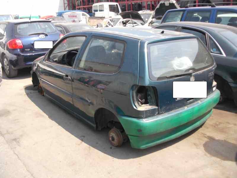 volkswagen polo berlina (6n1) del año 1996