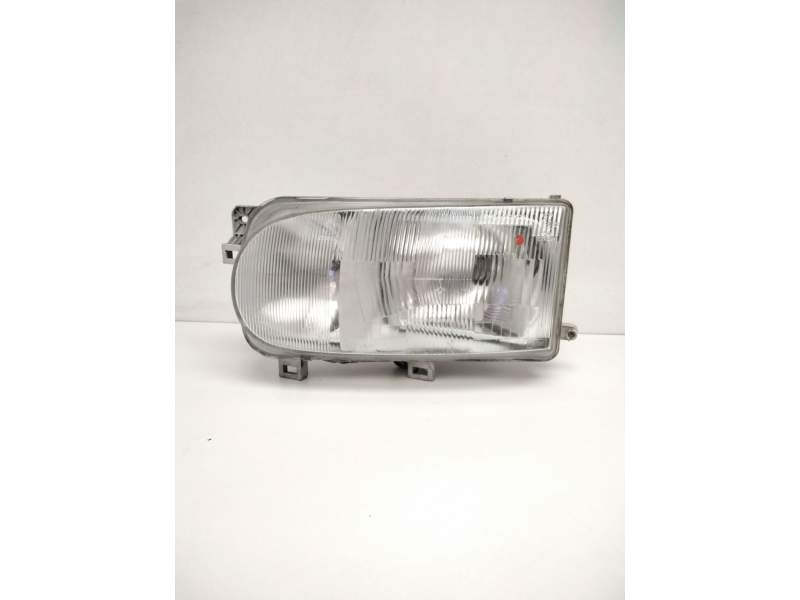 Recambio de faro izquierdo para nissan serena (c23) 2.3 d referencia OEM IAM 260607C001 NISSAN 67725890