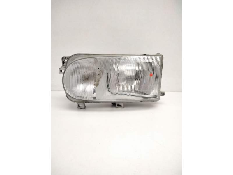 Recambio de faro izquierdo para nissan serena (c23) 2.0 referencia OEM IAM 260607C001 NISSAN 67725890