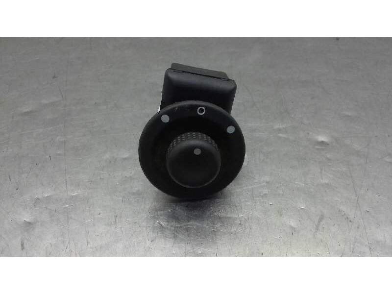 Recambio de mando retrovisor para renault megane ii berlina 5p confort authentique referencia OEM IAM   
