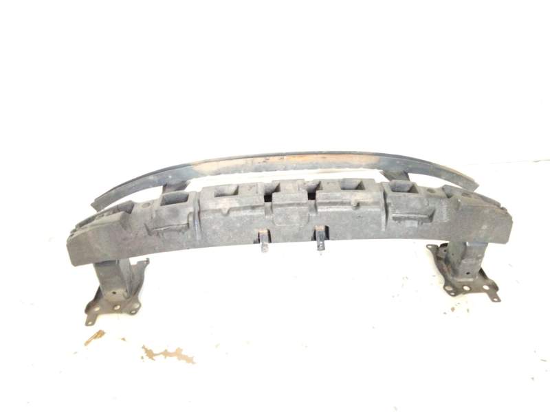 Recambio de refuerzo paragolpes delantero para volkswagen passat b7 (362) 2.0 tdi referencia OEM IAM   