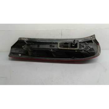 Recambio de piloto trasero derecho para ford fiesta (cbk) trend referencia OEM IAM 2S5113A602  
