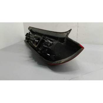 Recambio de piloto trasero derecho para ford fiesta (cbk) trend referencia OEM IAM 2S5113A602  