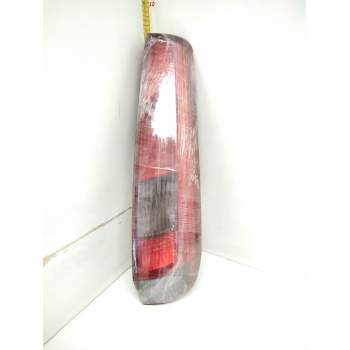 Recambio de piloto trasero derecho para ford fiesta (cbk) trend referencia OEM IAM 2S5113A602  