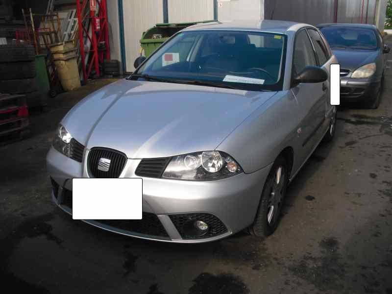 seat ibiza (6l1) del año 2002