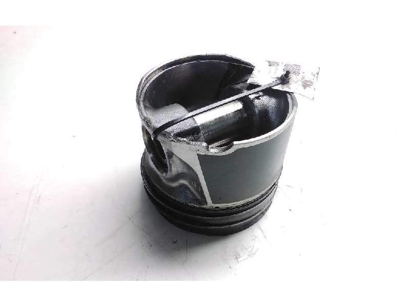 Recambio de piston para nissan x-trail (t30) 2.2 dci diesel cat referencia OEM IAM   