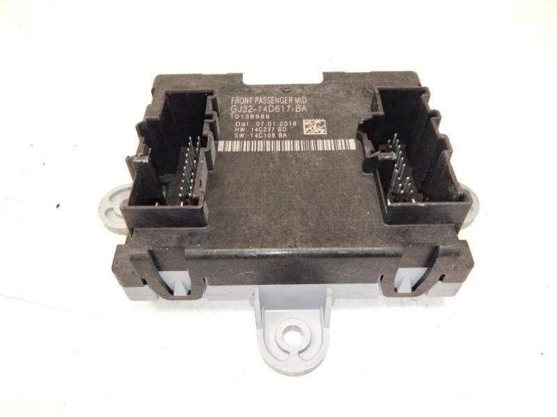 Recambio de modulo control puerta para land rover discovery sport (l550) 2.0 d referencia OEM IAM GJ3214D617BA  