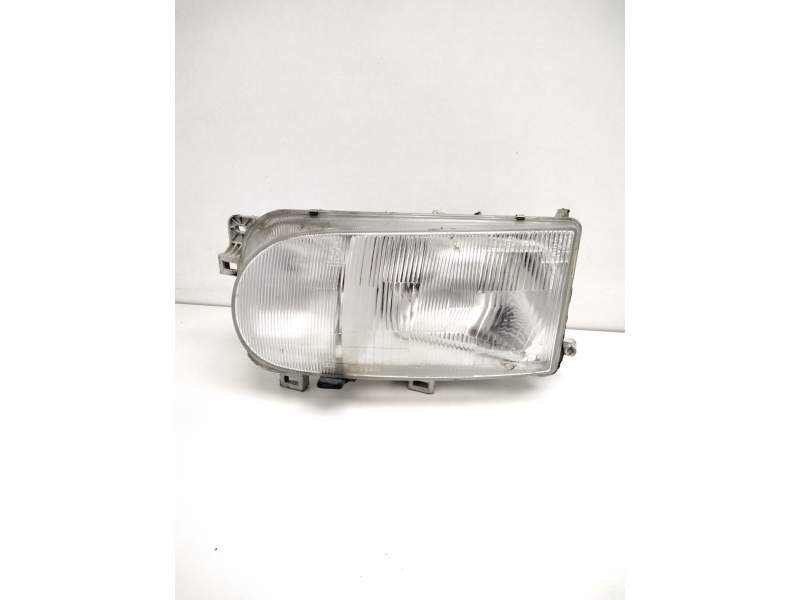 Recambio de faro izquierdo para nissan serena (c23) 2.3 d referencia OEM IAM 360608C003 NISSAN 67725735