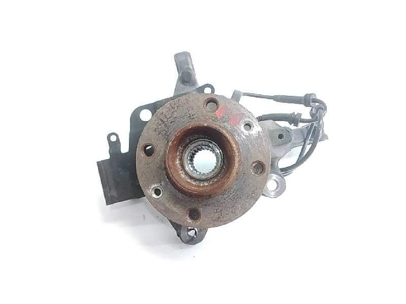 Recambio de mangueta delantera derecha para renault clio iv referencia OEM IAM   