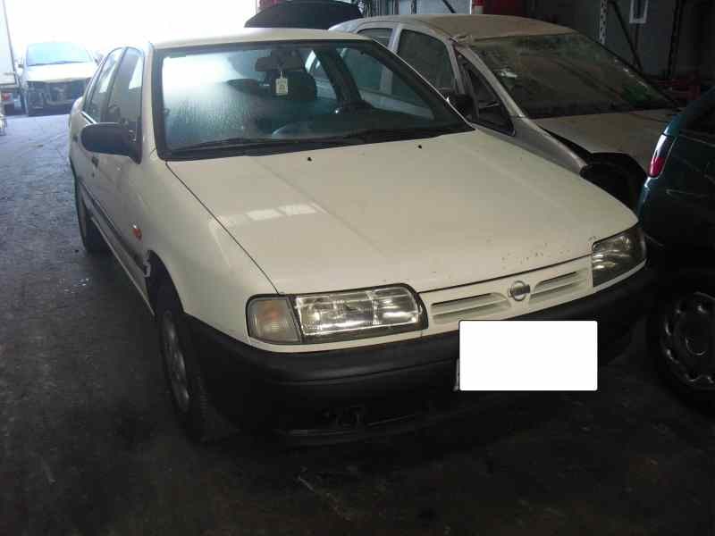 nissan primera berl./familiar (p10/w10) del año 1992