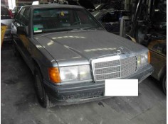 mercedes clase c (w201) berlina del año 1987 2