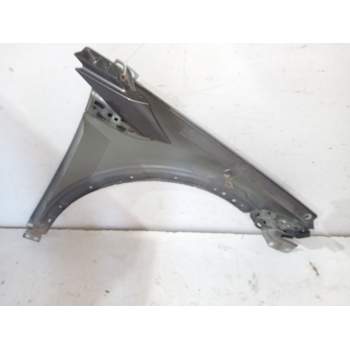 Recambio de aleta delantera izquierda para land rover discovery sport (l550) 2.0 d referencia OEM IAM   