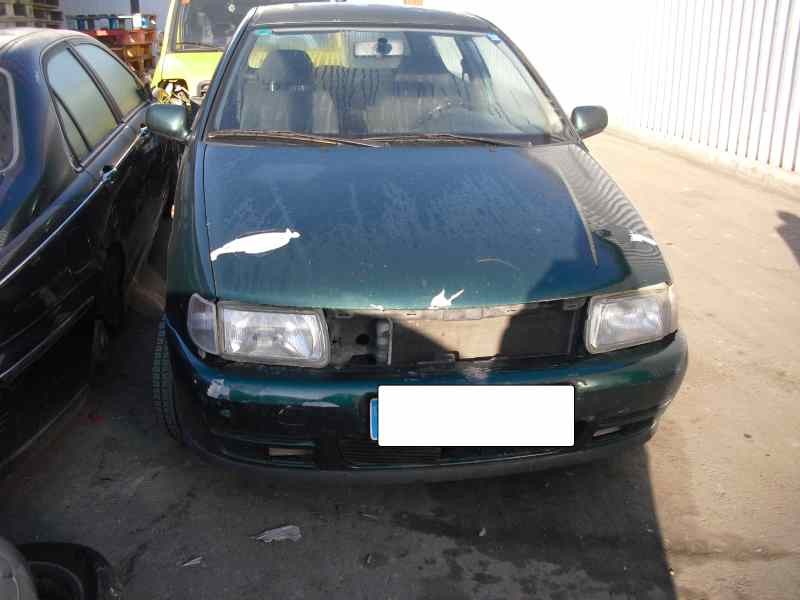 volkswagen polo berlina (6n1) del año 1998
