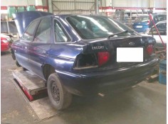 ford escort berlina/turnier del año 1995