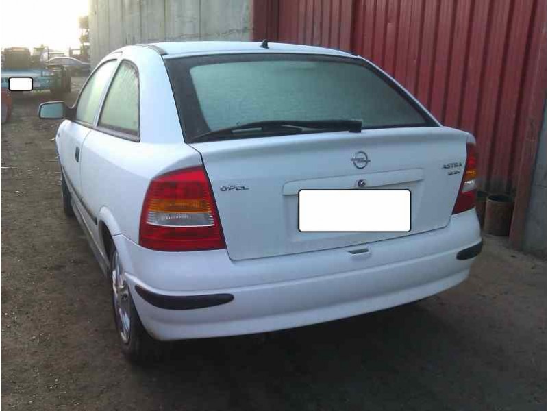 opel astra g berlina del año 1999