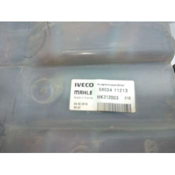 Recambio de deposito expansion para iveco stralis as44s48t/p referencia OEM IAM 5802411213  