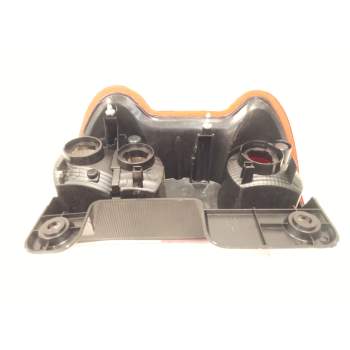 Recambio de piloto trasero derecho para nissan nv200 / evalia autobús e-nv (me0m) referencia OEM IAM 081151934R  