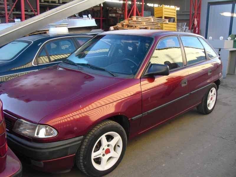 opel astra f berlina del año 1994