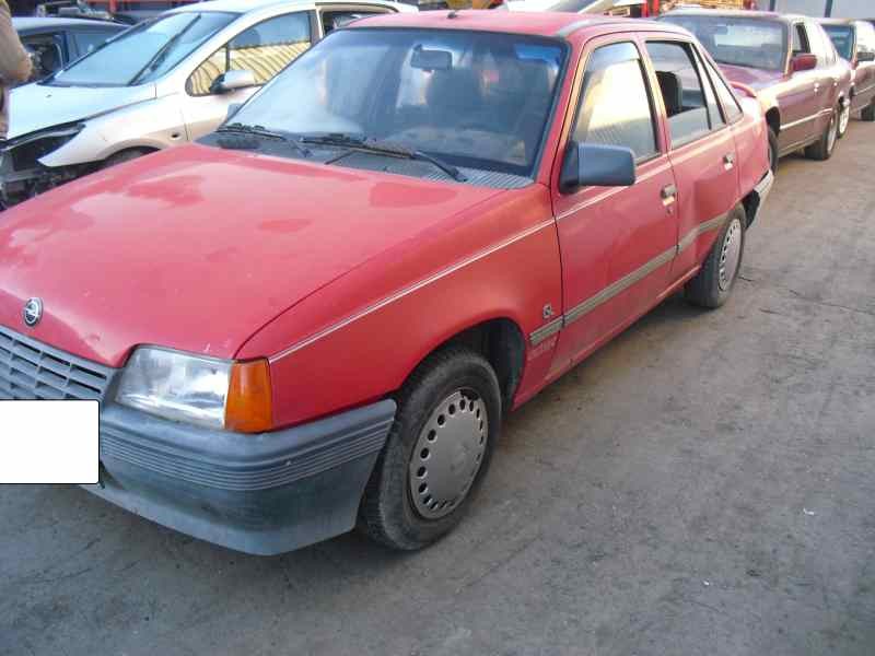 opel kadett e del año 1986