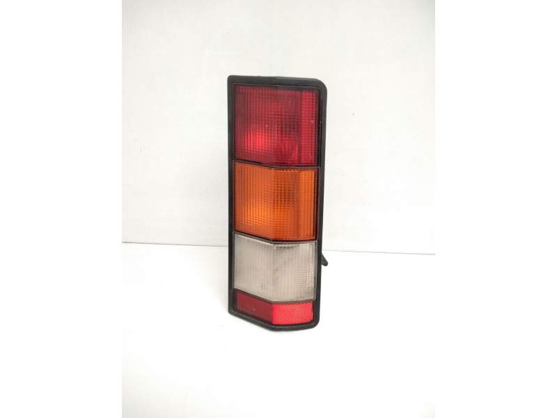Recambio de piloto trasero derecho para renault rapid/express (f40) 1.4 referencia OEM IAM SEIMA 20990D  
