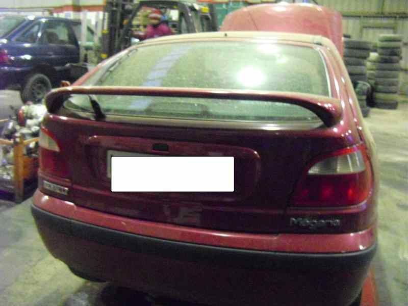 renault megane i fase 2 berlina (ba0) del año 2000