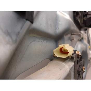 Recambio de elevalunas delantero derecho para kia cerato 1.6 lx familiar (5-ptas.) referencia OEM IAM 824022F010  