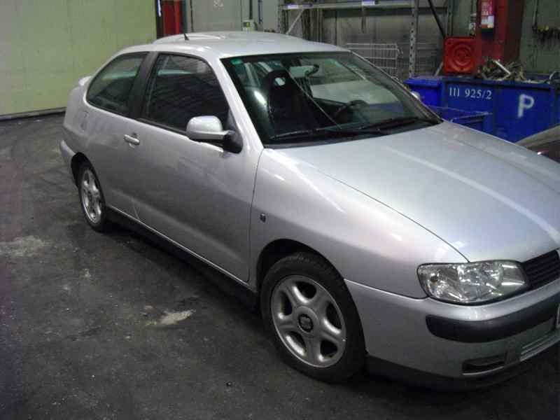 seat cordoba berlina (6k2) del año 1999