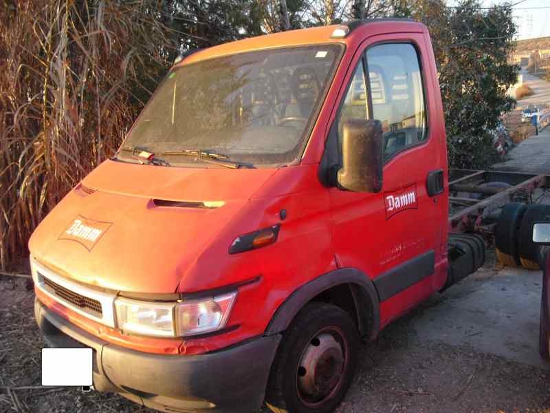 iveco daily caja cerrada (1999 =>) del año 2000