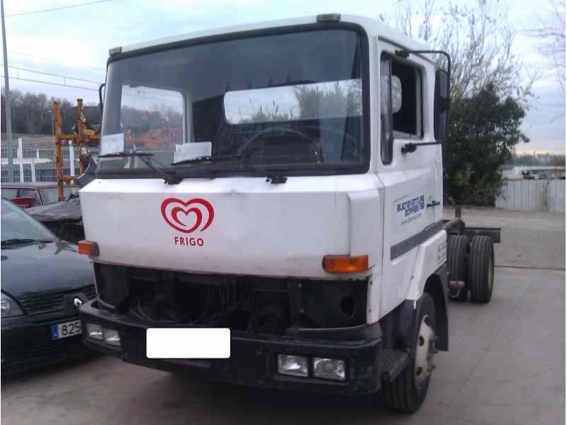 nissan l-80.09 del año 1990